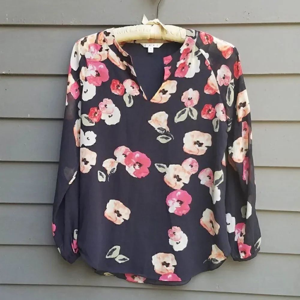 Cabi Navy Floral Peasant Top sheer Sleeves Size Small